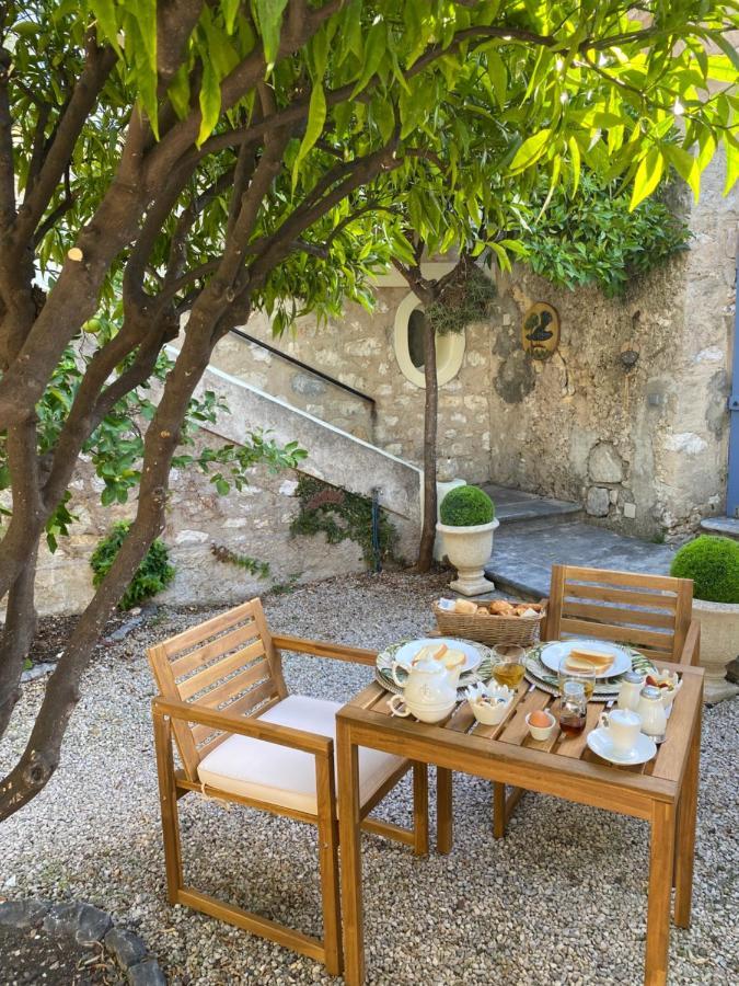 Bed and Breakfast Le Jardin D'Elma Vence Exterior foto