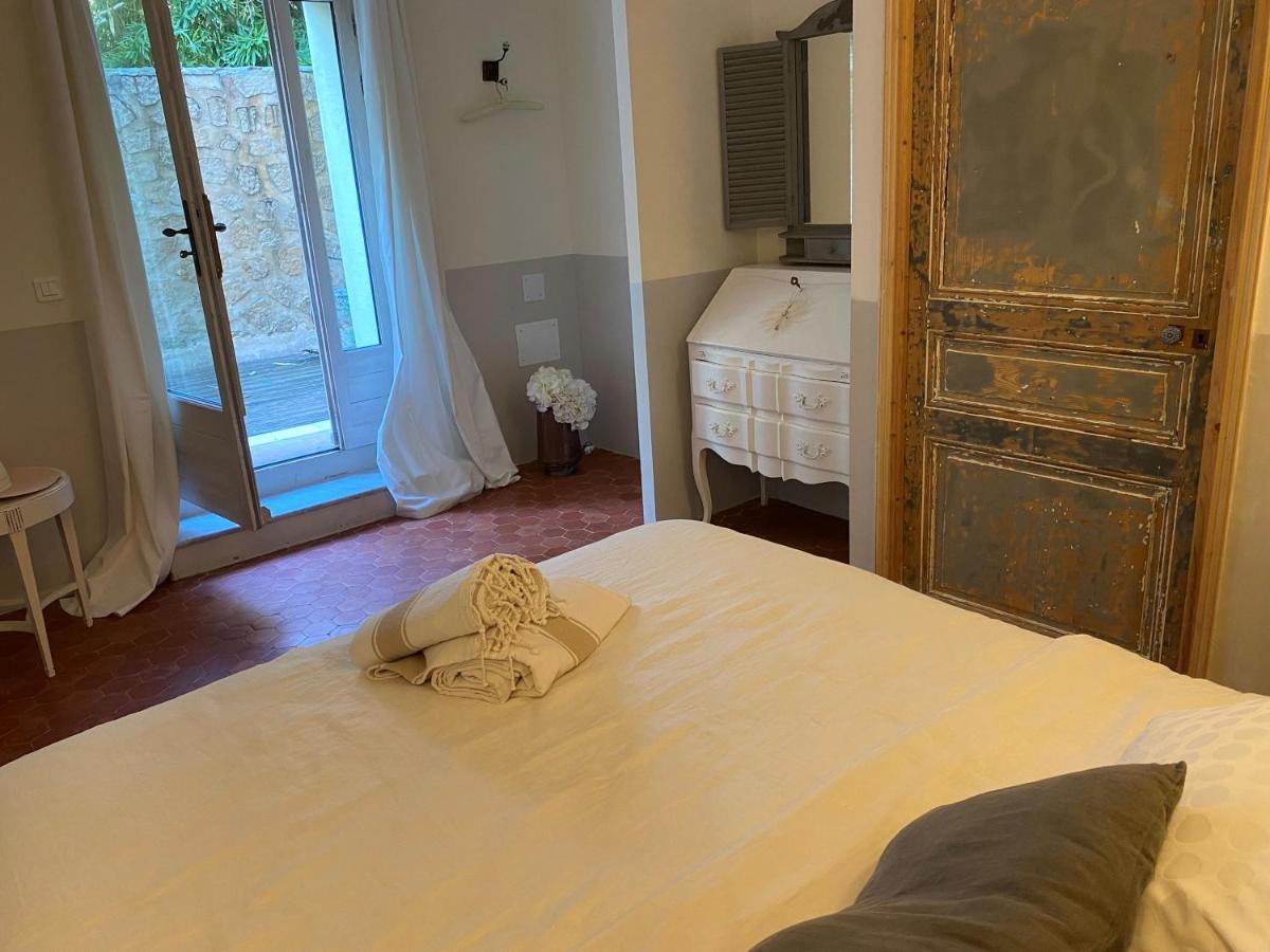 Bed and Breakfast Le Jardin D'Elma Vence Exterior foto